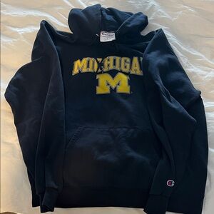 Champion Men's Black and Yellow Michigan Hoodie